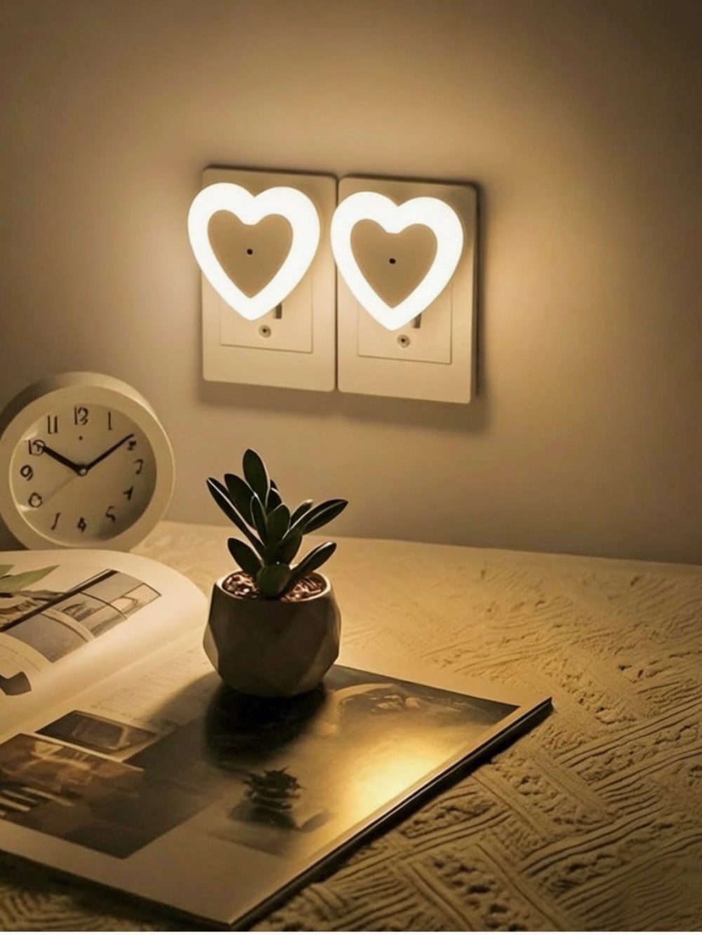 2-Pack LED Heart Shaped Night Lights Plug In Dusk to Dawn Sensor Auto-On/Off NIB